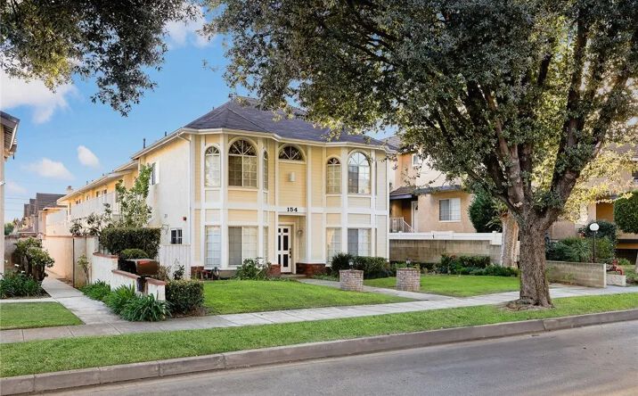 Pictures of Multifamily property located at 154 Diamond, Arcadia, CA 91006 for sales - image #1