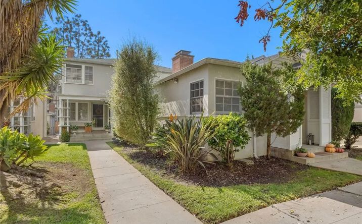 Pictures of Multifamily property located at 10374 Ashton Avenue, Los Angeles, CA 90024 for sales - image #1