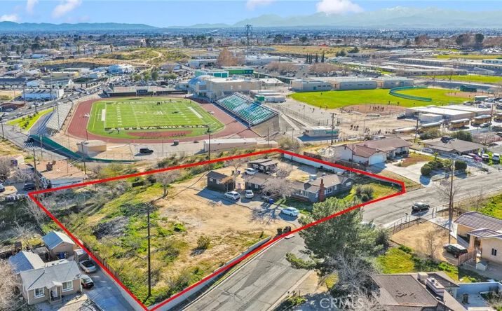 Pictures of Multifamily property located at 16745 Yucca, Victorville, CA 92395 for sales - image #1