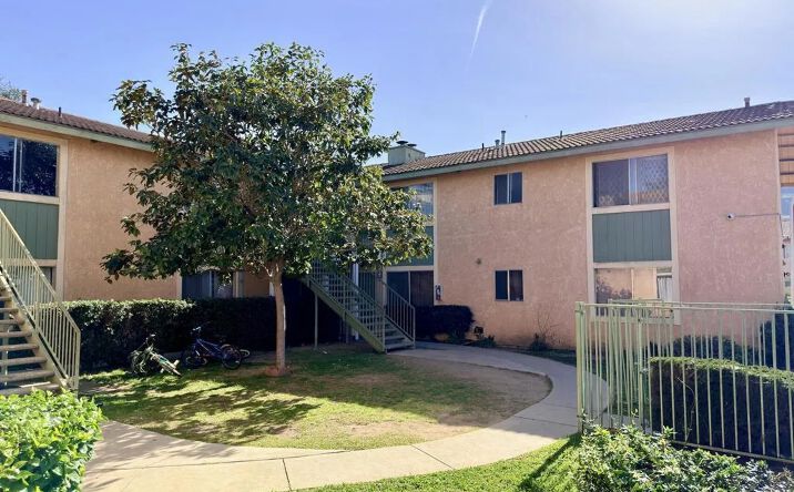Pictures of Multifamily property located at 1208 E Ventura Street, Santa Paula, CA 93060 for sales - image #1