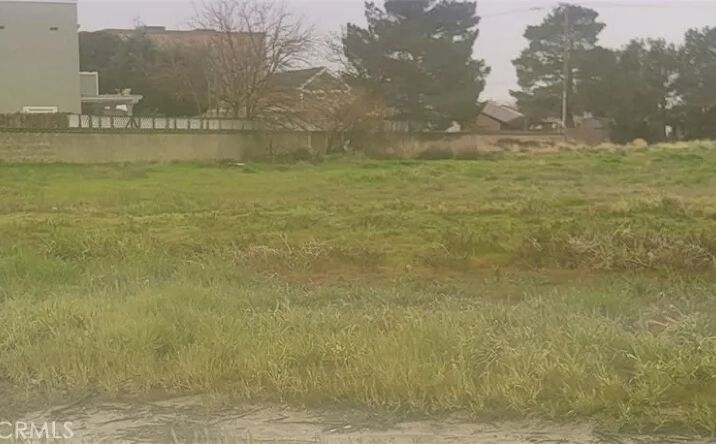 Pictures of Land property located at 15 15th, Lancaster, CA 93535 for sales - image #1