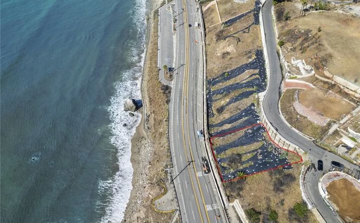 Pictures of Land property located at 17900 Porto Marina, Pacific Palisades, CA 90272 for sales - image #1