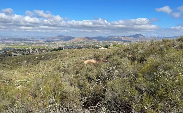 Pictures of Land property located at 4 Esplendida, Temecula, CA 92592 for sales - image #1