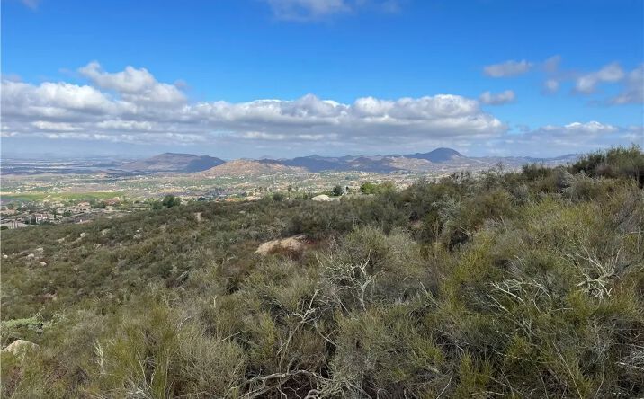 Pictures of Land property located at 3 Esplendida, Temecula, CA 92592 for sales - image #1