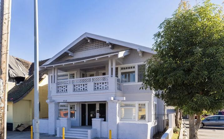 Pictures of Multifamily property located at 458 W Vernon, Los Angeles, CA 90037 for sales - image #1