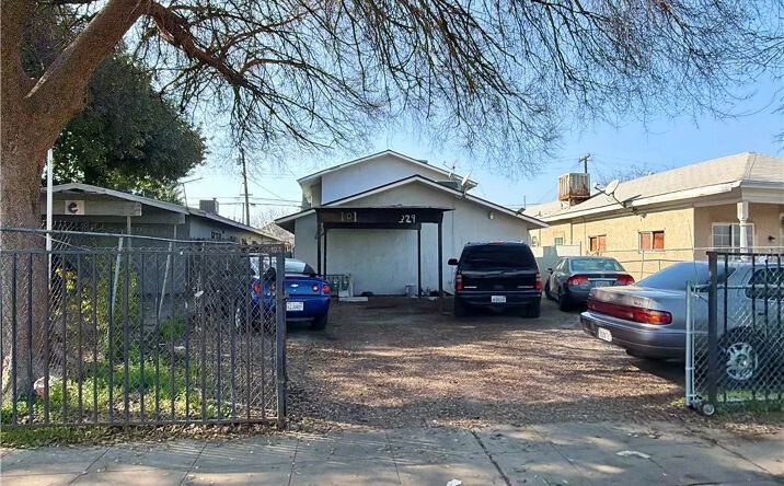 Pictures of Multifamily property located at 329 N Diana, Fresno, CA 93701 for sales - image #1