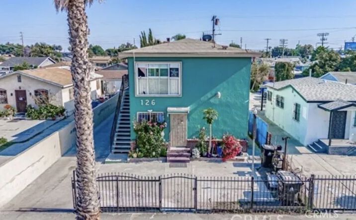Pictures of Multifamily property located at 126 E 89th, Los Angeles, CA 90003 for sales - image #1