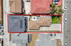 30843274