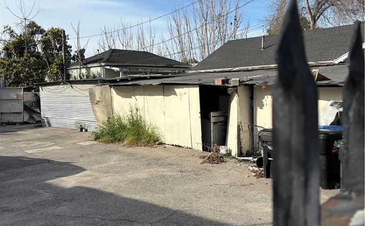 Pictures of Land property located at 1192 E Vernon, Los Angeles, CA 90011 for sales - image #1