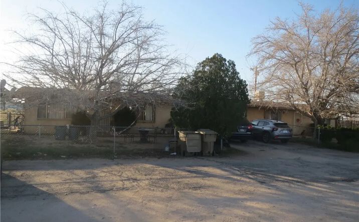 Pictures of Multifamily property located at 17019 Olive St, Hesperia, CA 92345 for sales - image #1