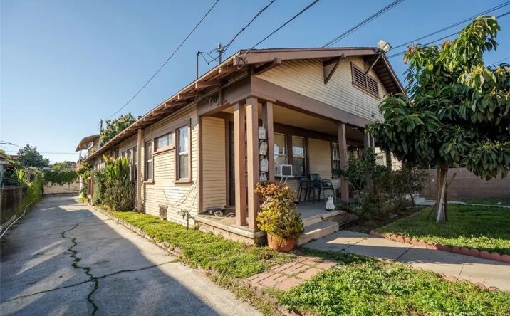 Pictures of Multifamily property located at 1741 S S New England, Los Angeles, CA 90006 for sales - image #1