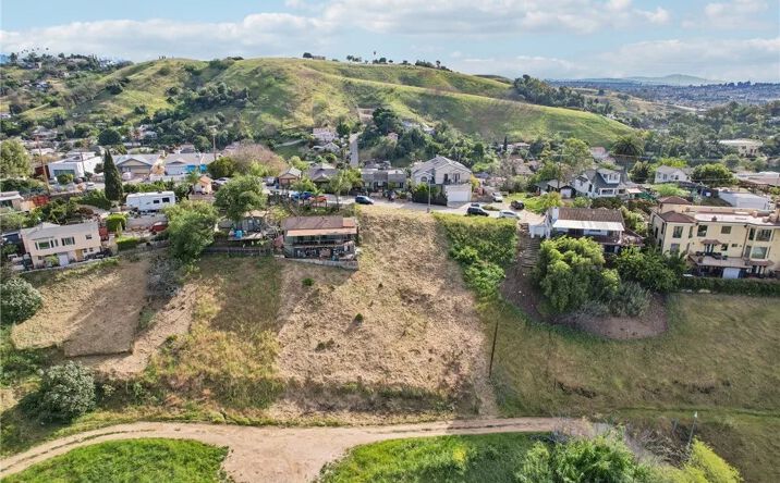 Pictures of Land property located at 2701 N Thomas, Los Angeles, CA 90031 for sales - image #1