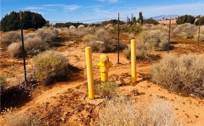 Pictures of Land property located at 22 West Ave O8 West, Palmdale, CA 93551 for sales - image #1