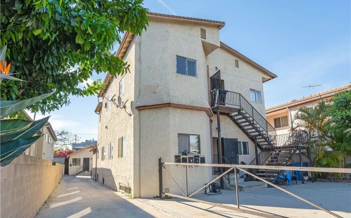 Pictures of Multifamily property located at 2501 Workman St., Los Angeles, CA 90031 for sales - image #1