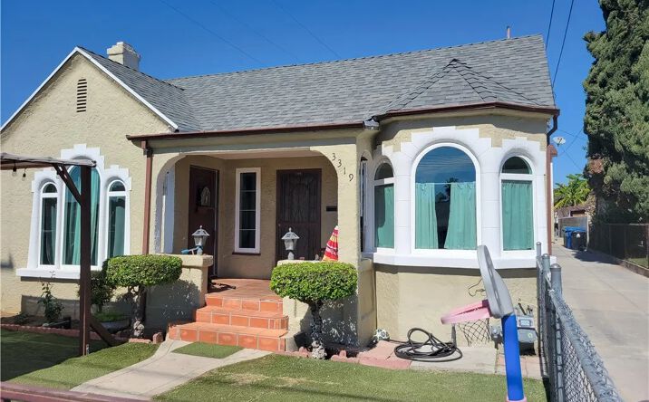 Pictures of Multifamily property located at 3319 Darwin, Los Angeles, CA 90031 for sales - image #1