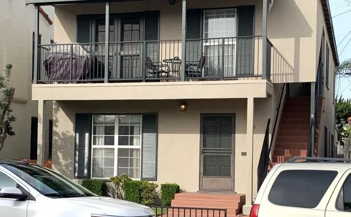 Pictures of Multifamily property located at 143 Pomona, Long Beach, CA 90803 for sales - image #1