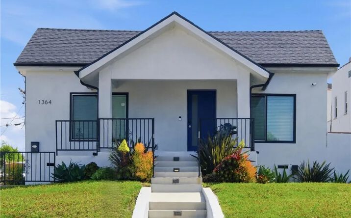Pictures of Multifamily property located at 1364 S Ridgeley, Los Angeles, CA 90019 for sales - image #1