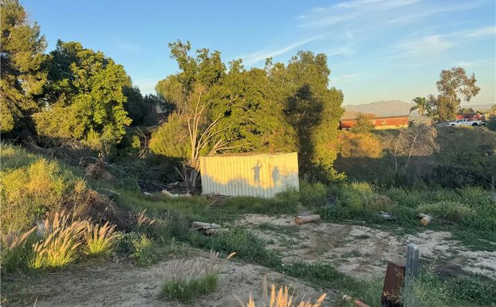 Pictures of Land property located at 186140 Avenida Juan Bautista, Jurupa Valley, CA 92509 for sales - image #1