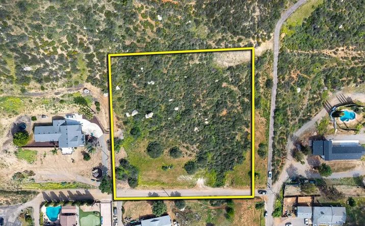 Pictures of Land property located at Summit Ave, Santee, CA 92071 for sales - image #1