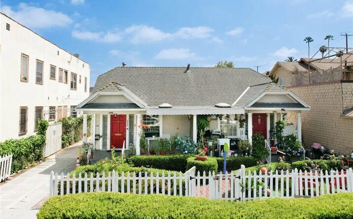 Pictures of Multifamily property located at 2756 W 15th Street, Los Angeles, CA 90006 for sales - image #1
