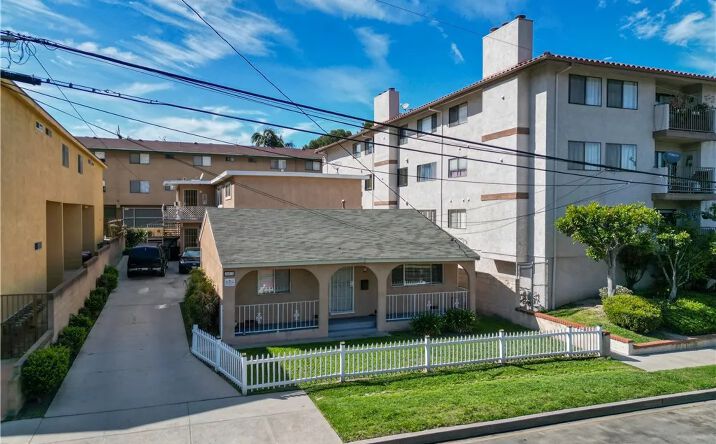 Pictures of Multifamily property located at 26011 Belle Porte, Harbor City, CA 90710 for sales - image #1