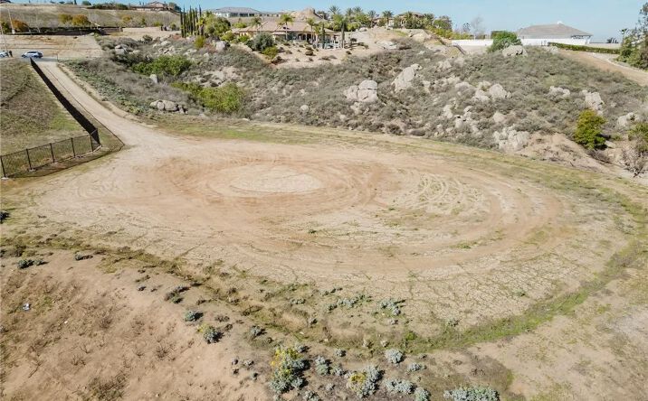 Pictures of Land property located at 7282 Magnon Ct, Riverside, CA 92506 for sales - image #1