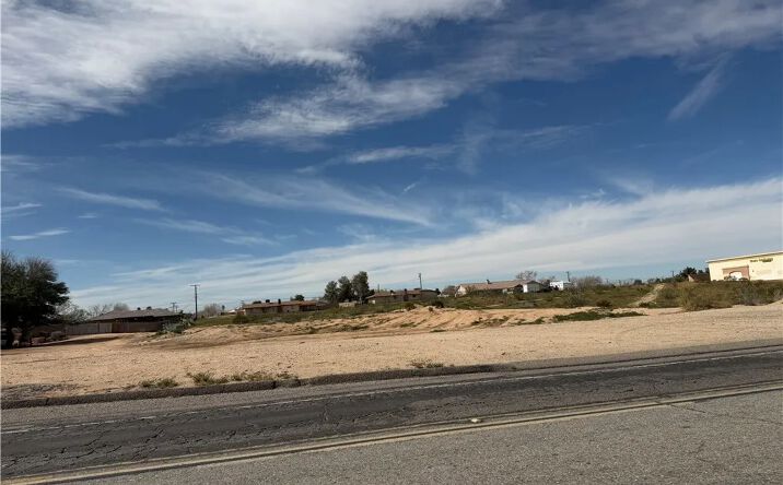 Pictures of Land property located at Hesperia, Hesperia, CA 92345 for sales - image #1