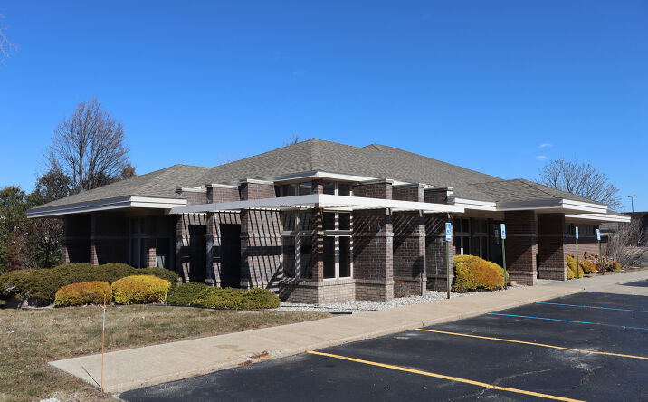 Pictures of Office property located at 4884 Berl Dr, Saginaw, MI 48604 for sales - image #1