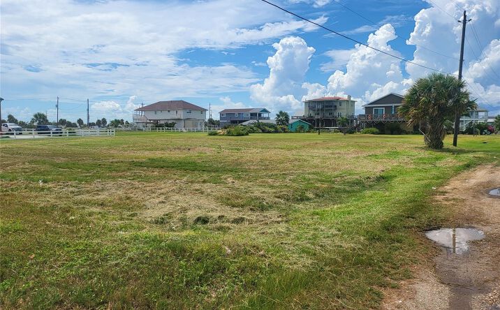 Pictures of Land property located at E Silver Sands, Galveston, TX 77554 for sales - image #1
