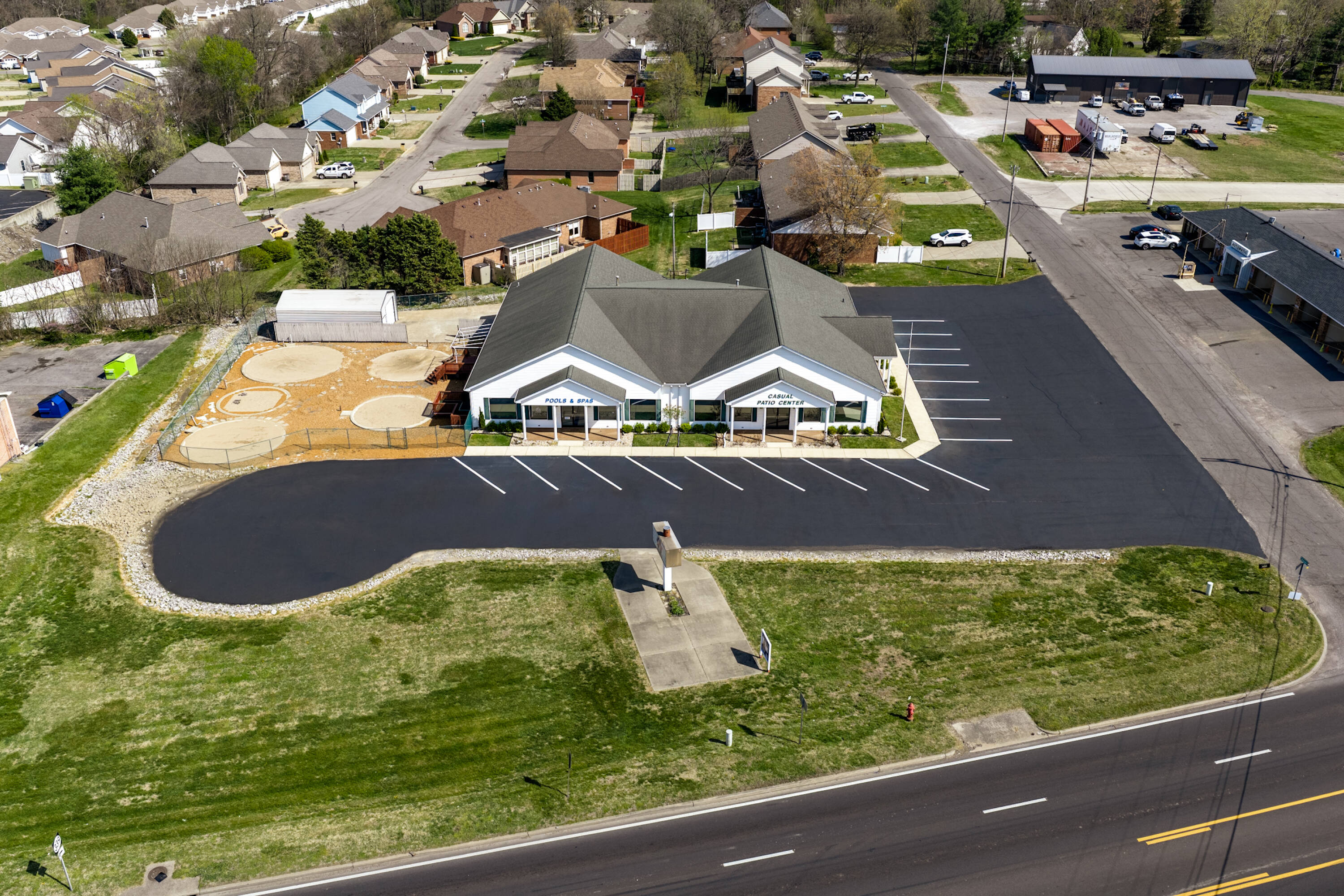 3538 Lone Oak Rd, Paducah, KY 42003