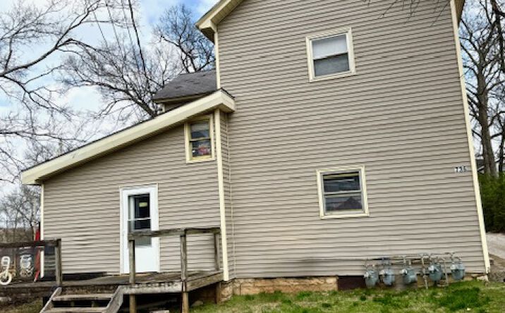 Pictures of Multifamily property located at 736 E 12th Ave, Bowling Green, KY 42101 for sales - image #1