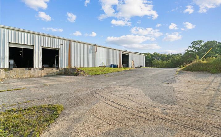 Pictures of Industrial property located at 3744 Lake Katherine Rd, Tunnel Hill, GA 30755 for sales - image #1