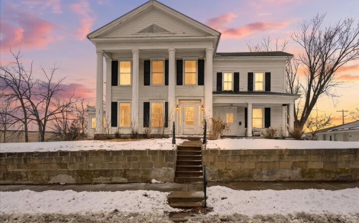 Pictures of Mixed Use, Multifamily property located at 617 3rd St, Hudson, WI 54016 for sales - image #1