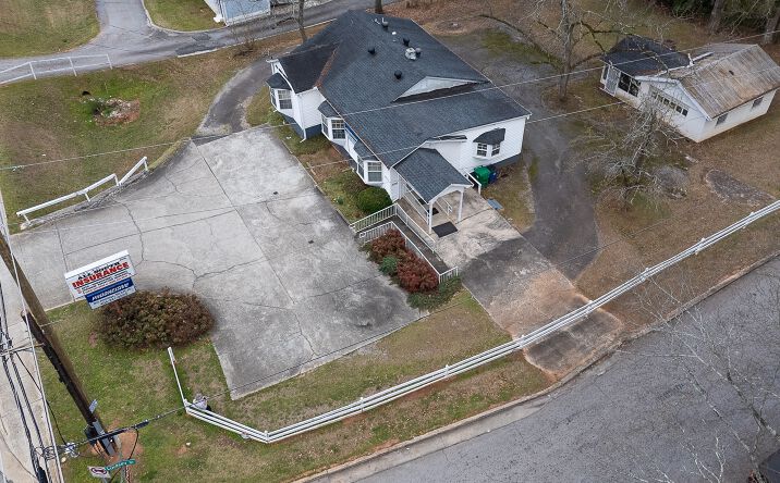 Pictures of Office property located at 2001 Wesley Chapel Rd, Decatur, GA 30035 for sales - image #1