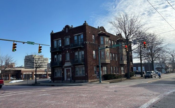 Pictures of Multifamily property located at 534 Cleveland Ave SW, Canton, OH 44702 for sales - image #1