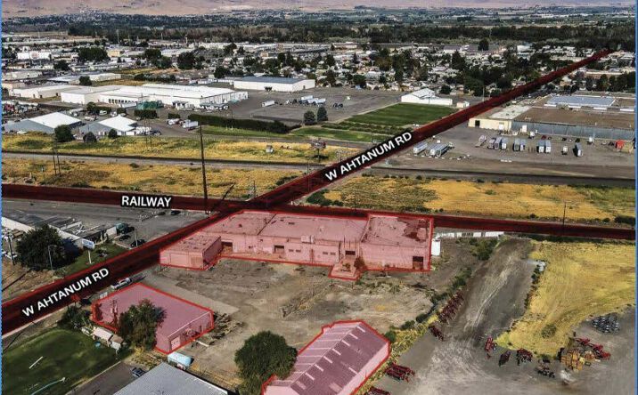 Pictures of Industrial property located at 920 W Ahtanum Rd, Union Gap, WA 98903 for sales - image #1