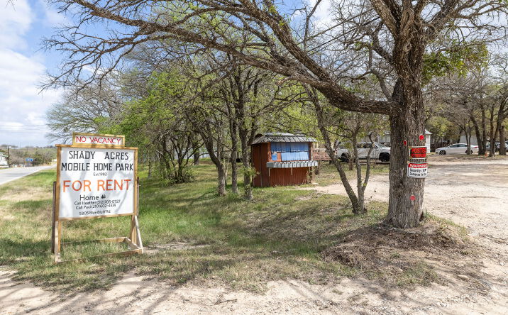 Pictures of Mobile Home Park property located at 5805 Blue Bluff Rd, Austin, TX 78724 for sales - image #1