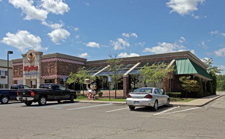 Pictures of Retail property located at 8210 Merriman Rd, Romulus, MI 48174 for sales - image #1