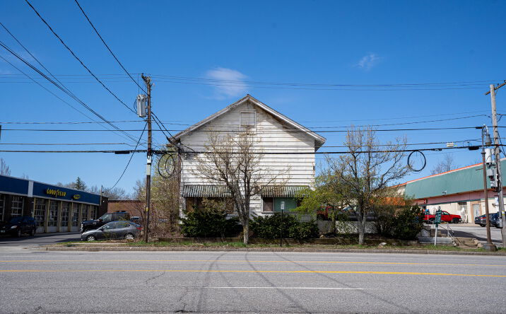 Pictures of Multifamily, Office, Retail property located at 82 S Main St, Concord, NH 03301 for sales - image #1