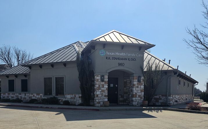 Pictures of Office property located at 960 TX-352, Mesquite, TX 75149 for sales - image #1