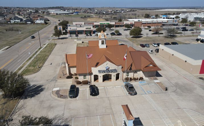 Pictures of Retail property located at 9636 White Settlement Rd, Fort Worth, TX 76108 for sales - image #1