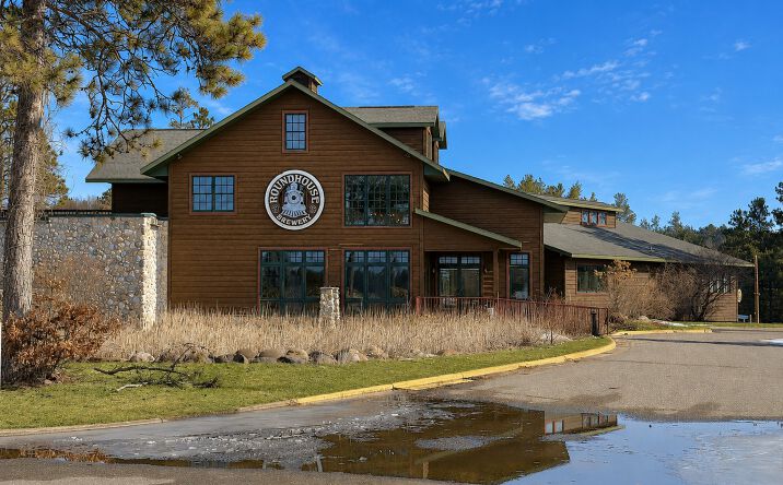 Pictures of Retail property located at 23836 Smiley Rd, Nisswa, MN 56468 for sales - image #1