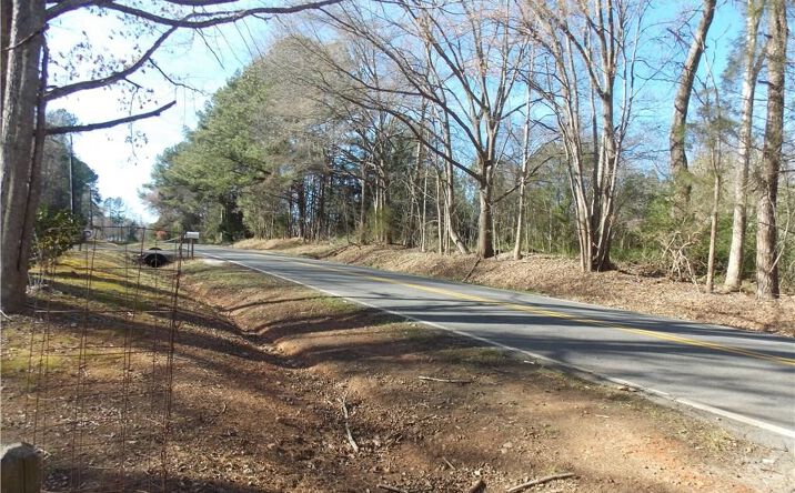 Pictures of Land property located at 4350 Cureton Ferry Rd, Catawba, SC 29704 for sales - image #1