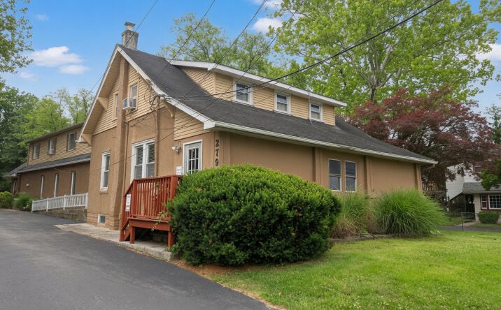 Pictures of Retail, Multifamily, Office property located at 2792 Egypt Rd, Audubon, PA 19403 for sales - image #1