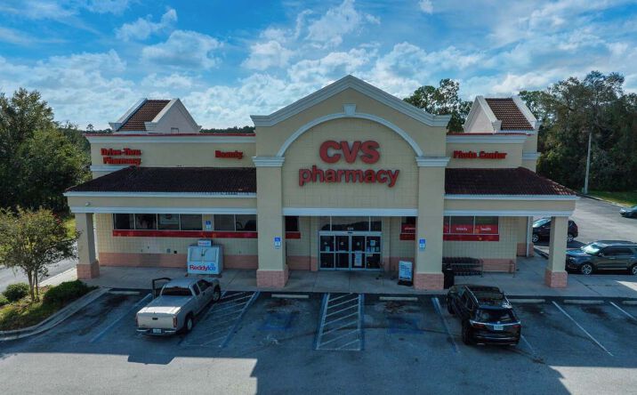 Pictures of Retail property located at 9204 Cortez Blvd, Spring Hill, FL 34613 for sales - image #1
