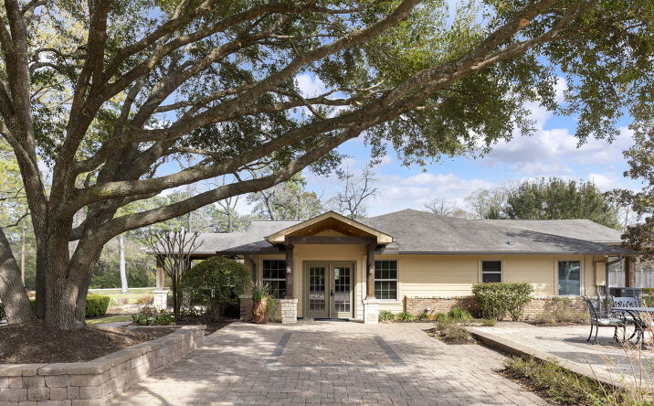 Pictures of Mixed Use, Multifamily, Office property located at 8711 Hufsmith Kuykendahl Rd, Tomball, TX 77375 for sales - image #1
