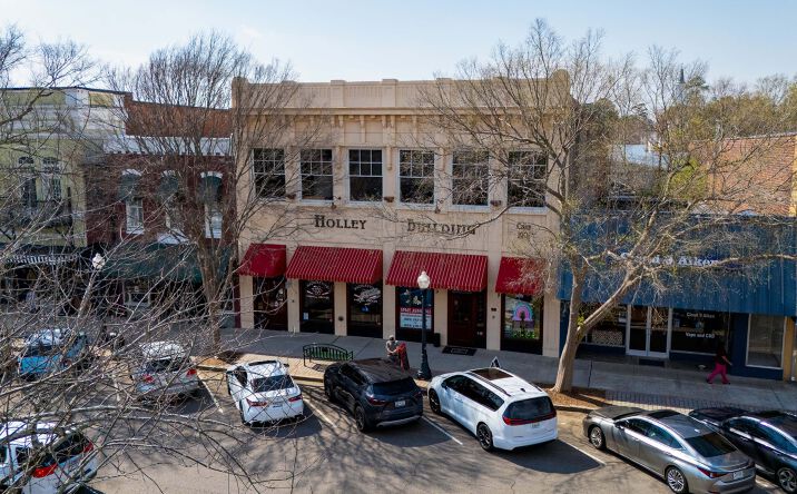 Pictures of Mixed Use property located at 113-115 Laurens St SW, Vaucluse, SC 29801 for sales - image #1