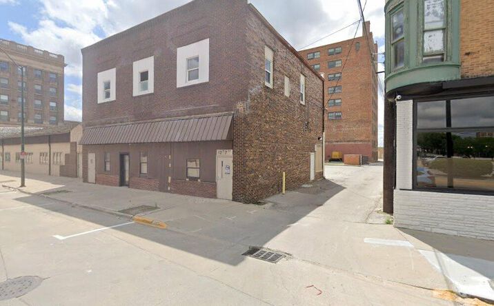 Pictures of Mixed Use, Multifamily, Office, Retail property located at 12 N 7th St, Fort Dodge, IA 50501 for sales - image #1