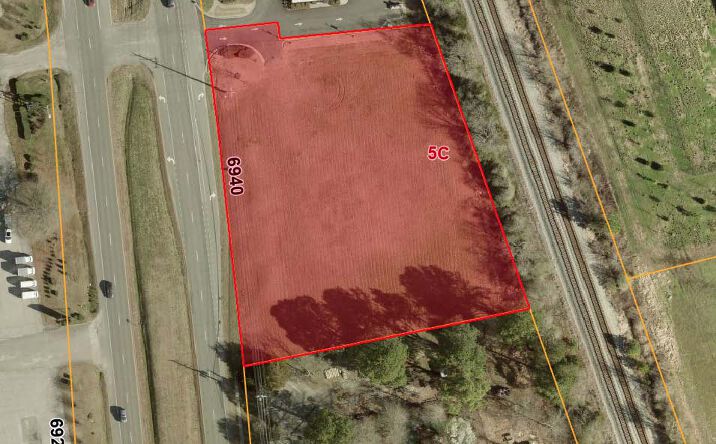 Pictures of Land property located at 6940 Richmond Rd, Williamsburg, VA 23188 for sales - image #1