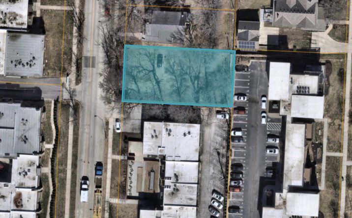 Pictures of Land property located at 3629 Warwick, Kansas City, MO 64111 for sales - image #1